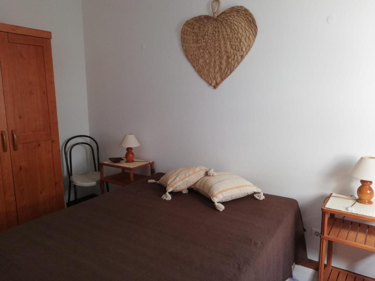 Casa Beira-Rio Apartment Тавира Екстериор снимка